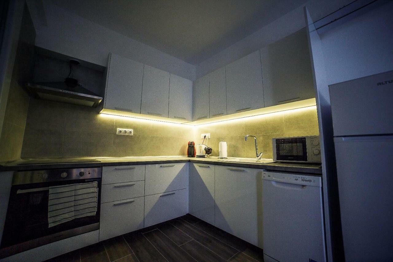 Seaview Deluxe Apartments เทสซาโลนิกิ ภายนอก รูปภาพ